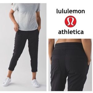 EUC Lululemon Street To Studio Pant Black 6